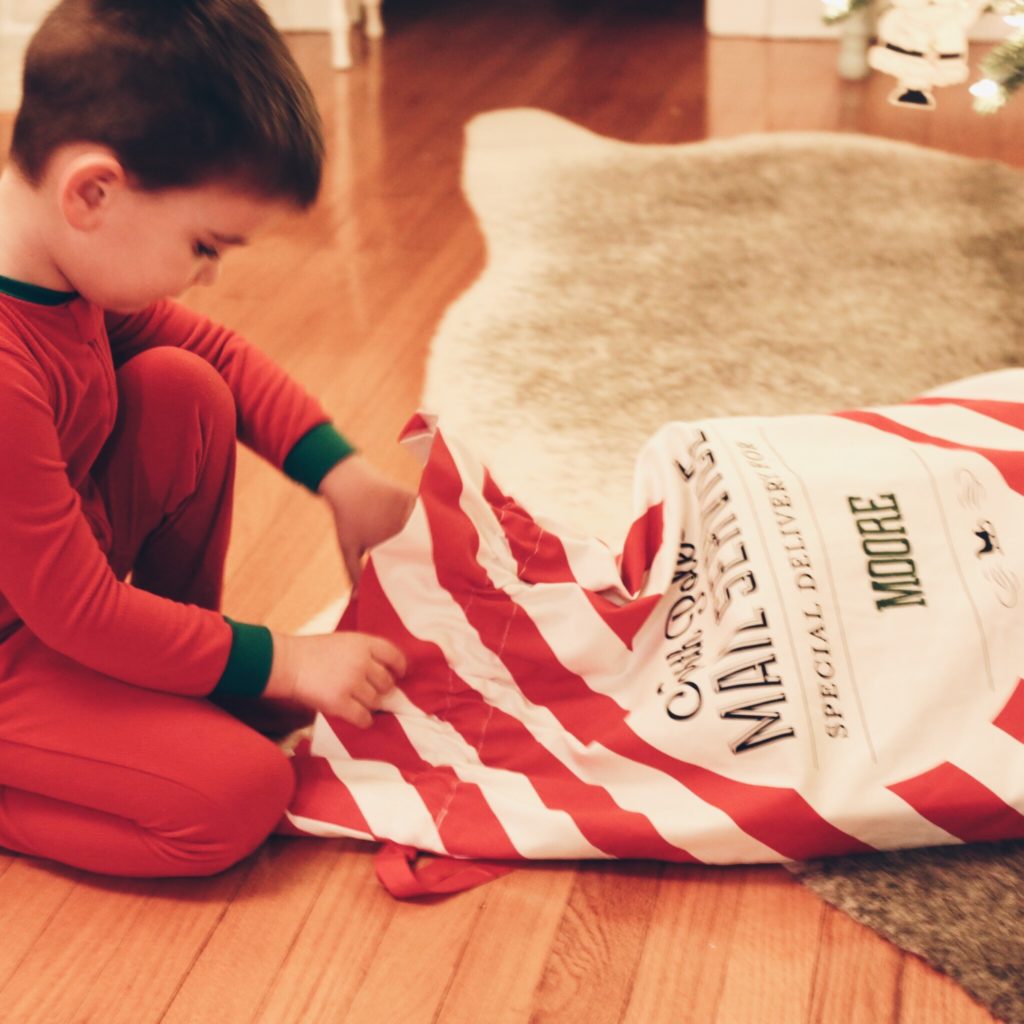 personalized christmas gift sack for kids