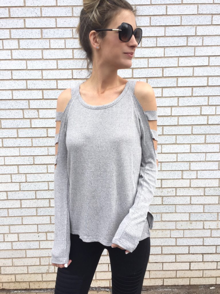 cut out sleeve ribbed knit top