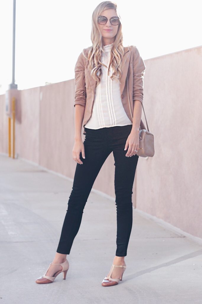 SAVE THIS POST! Fall work outfit idea