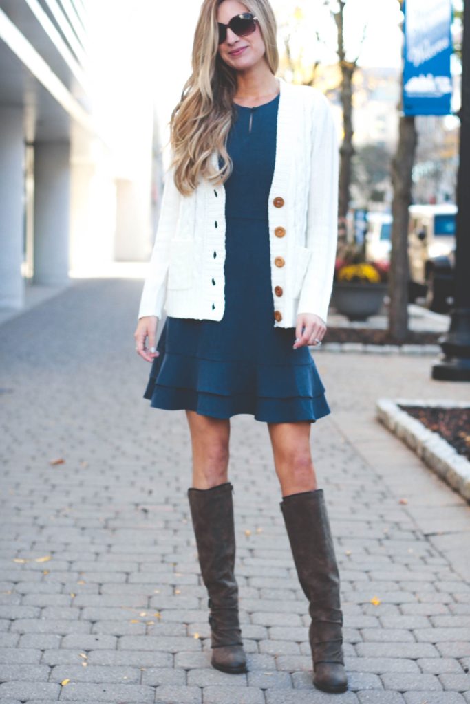 SAVE THIS! Navy Fall dress with cardigan and how to tie a blanket scarf