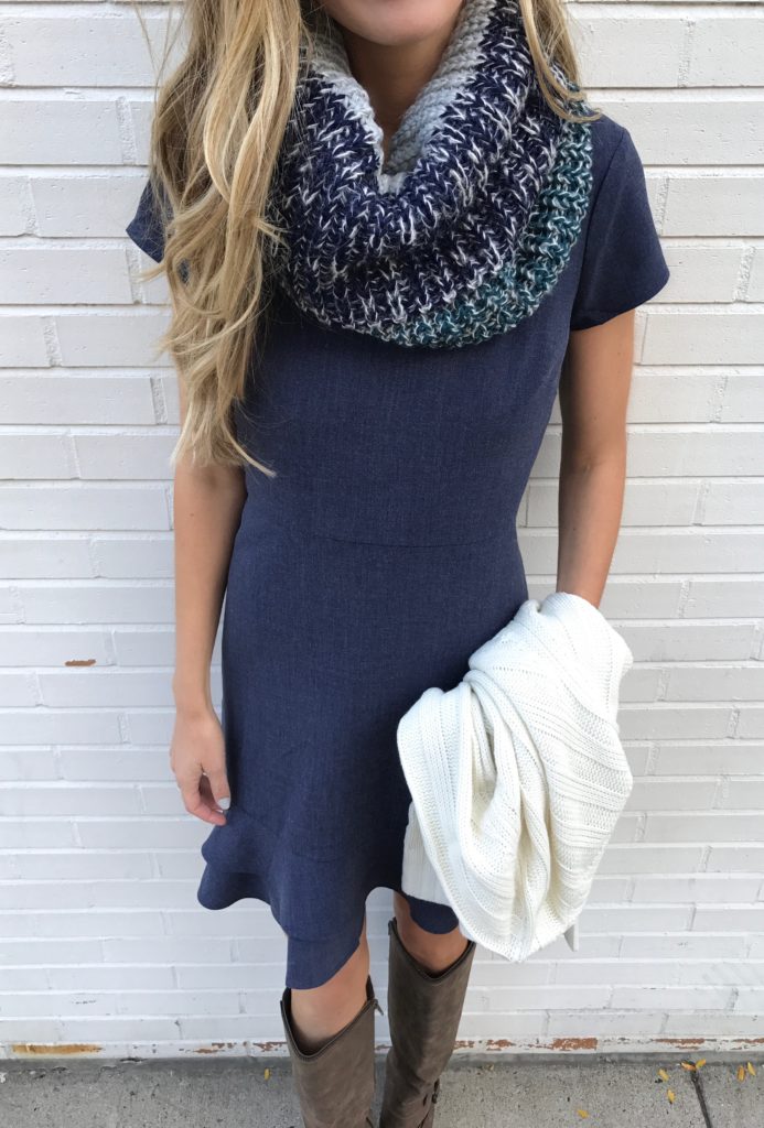BOOKMARK THIS POST: how to tie a blanket scarf (And a cute infinity scarf alternative)