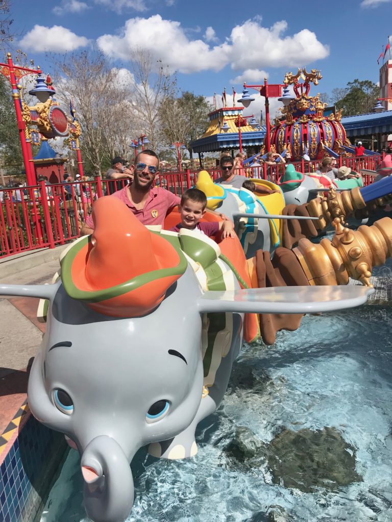 tips for Magic Kingdom - rides for preschool age kids - Dumbo flight on pinterestingplans blog