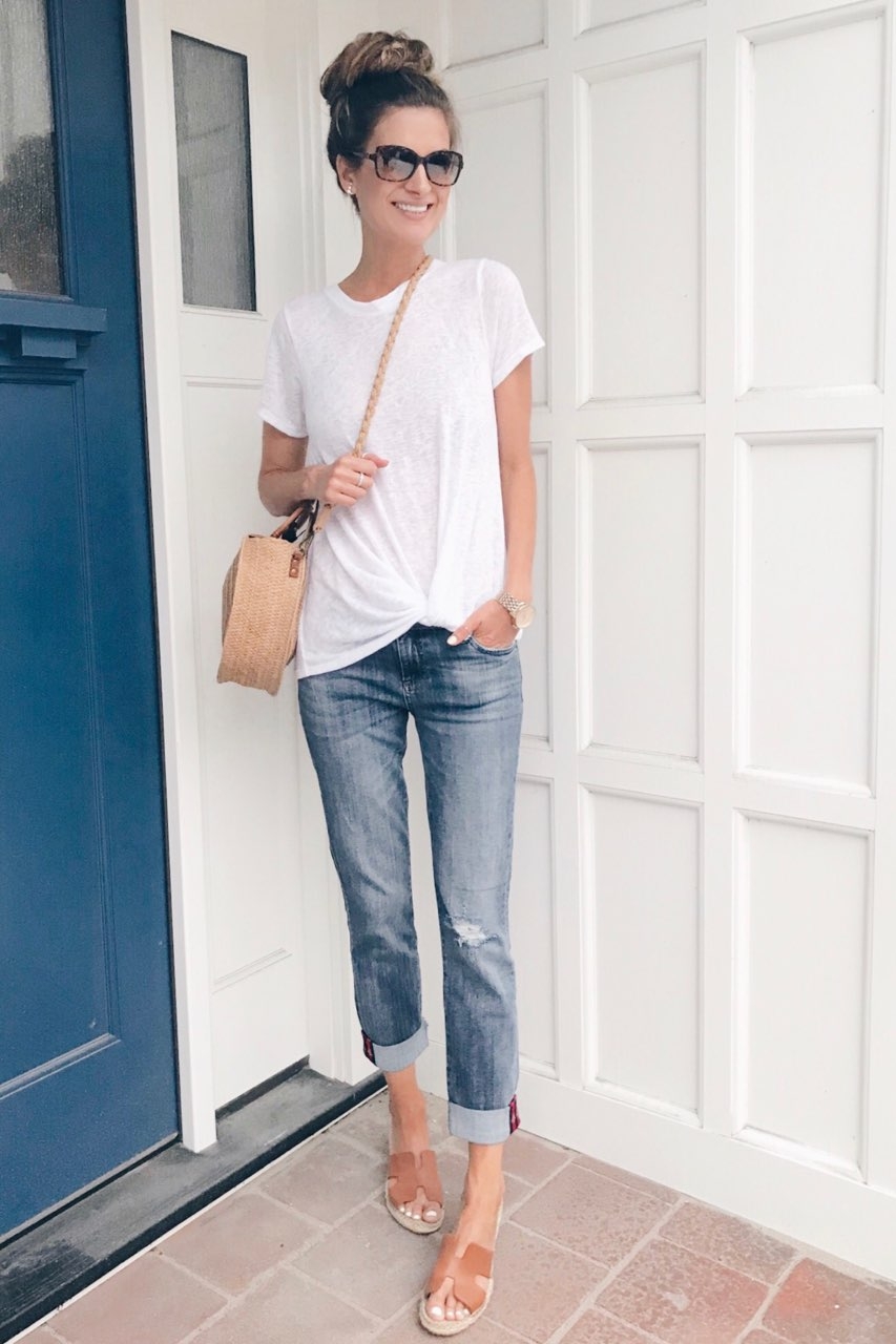 Slim fitting boyfriend jeans and Labor Day weekend sale round up on Pinteresting Plans Connecticut fashion blog