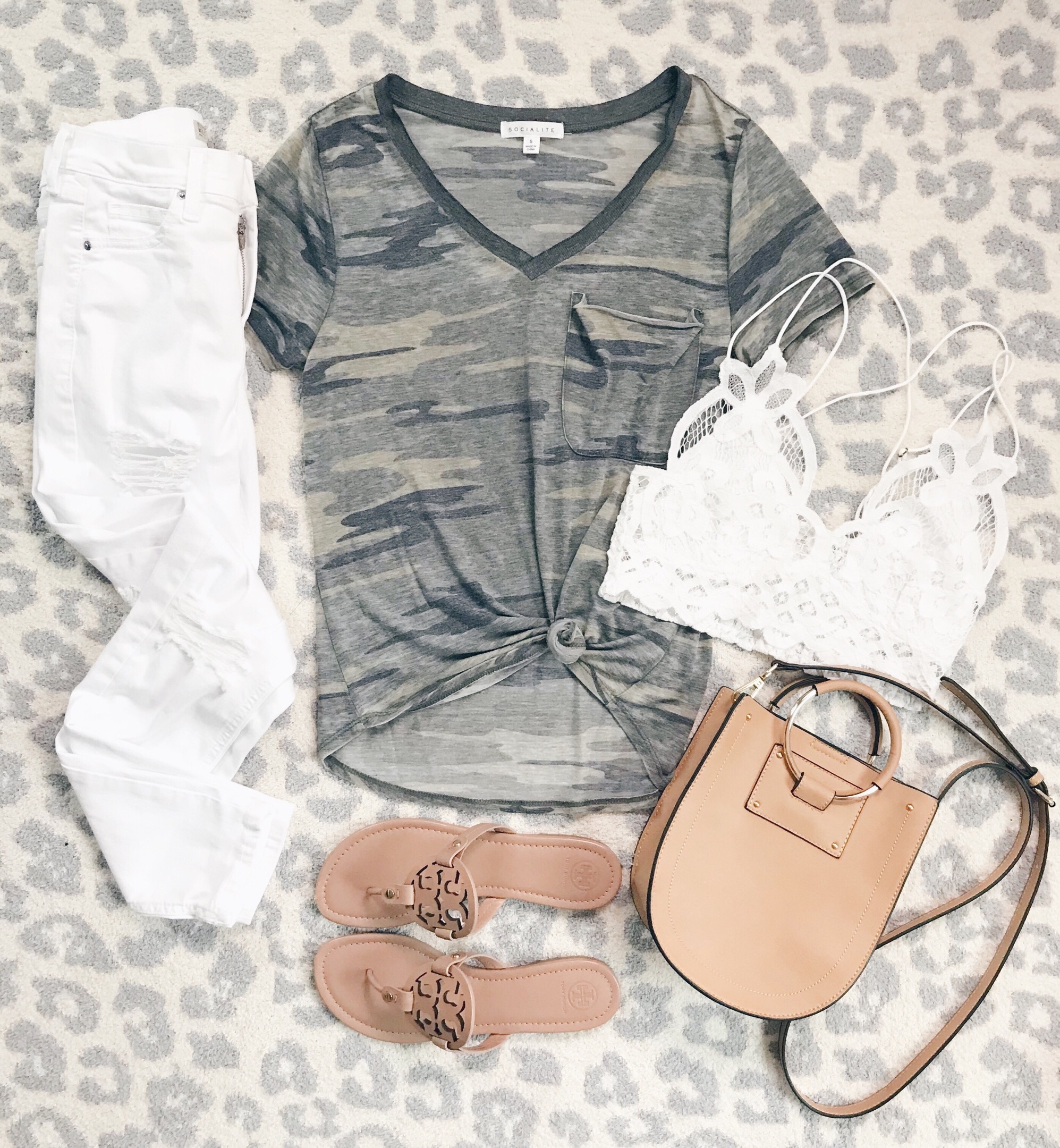 Summer Vacation Outfit Ideas - Camo Tshirt
