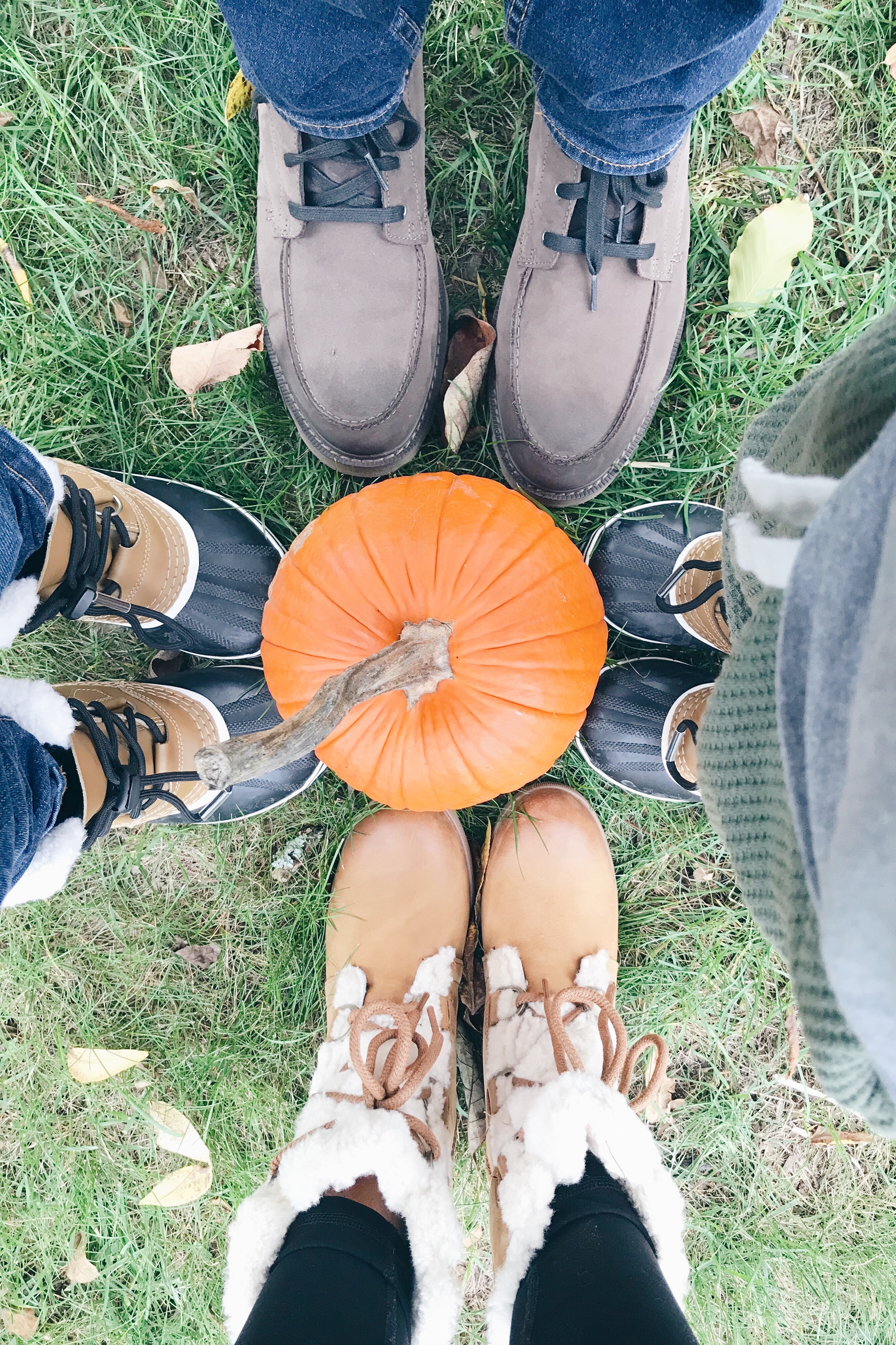 family in sorel boots - fall activities for kids in connecticut