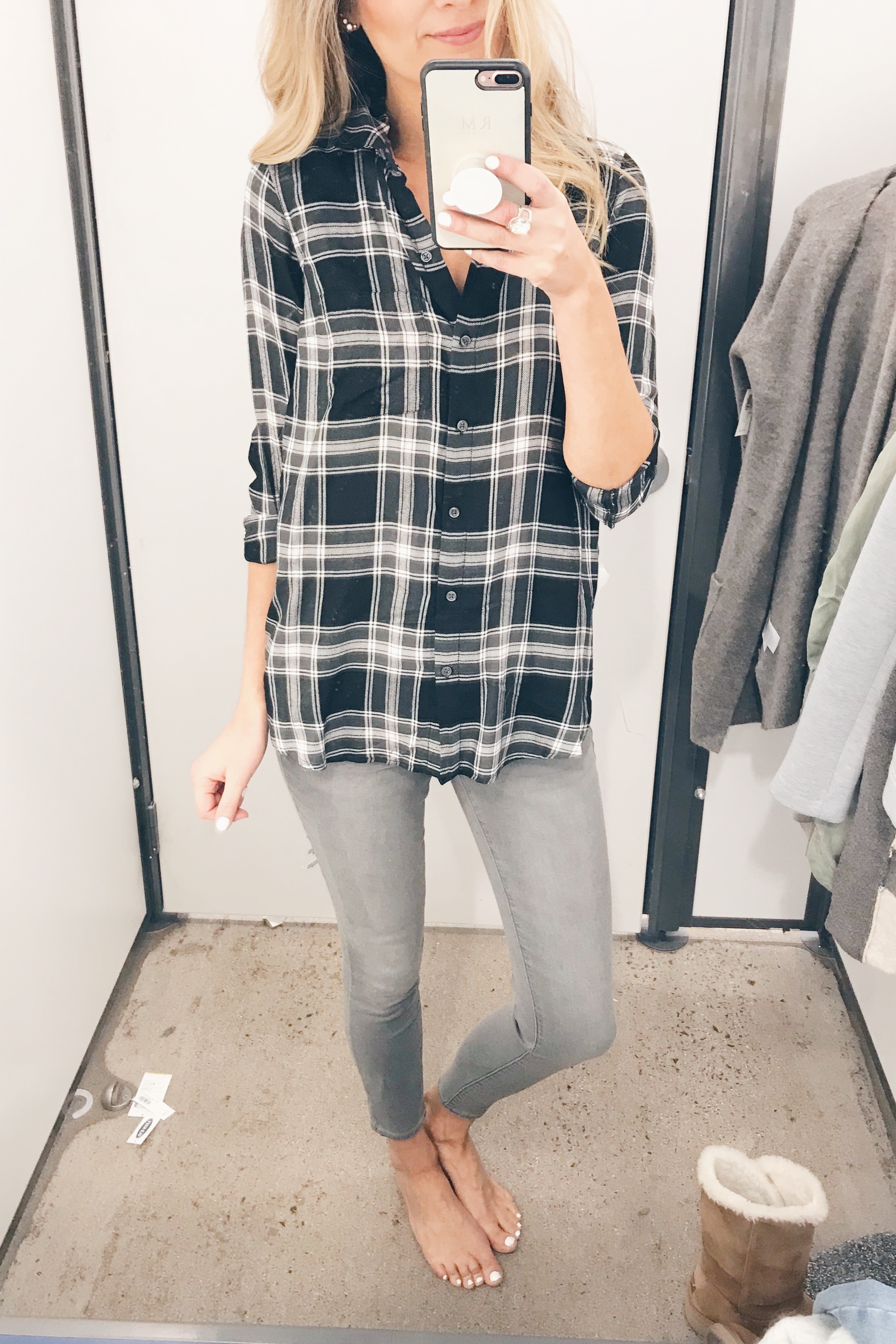 old navy friends and family sale try on - black and white plaid shirt with gray skinny jeans