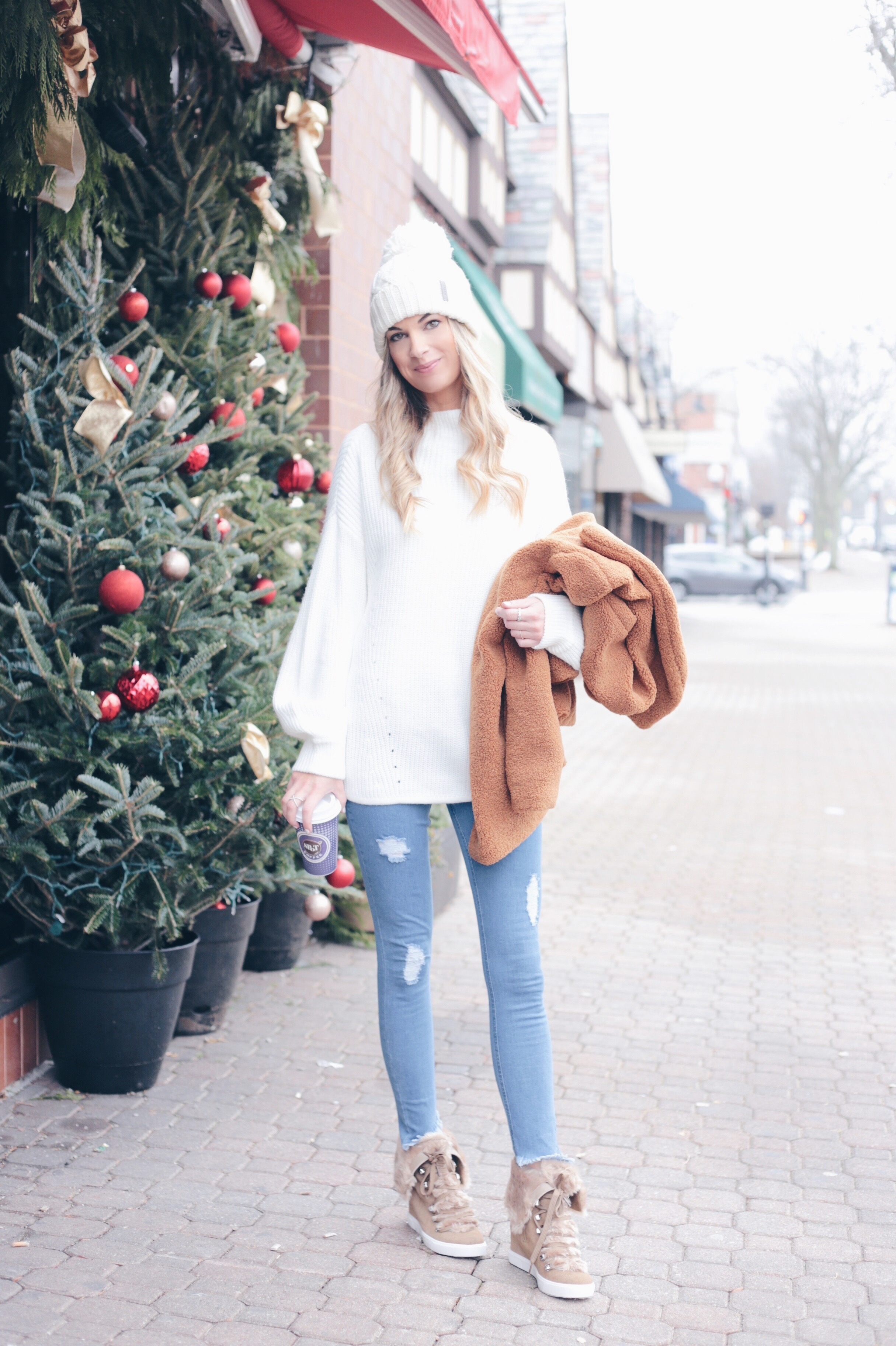 Teddy Bear Coat Outfit Ideas | Winter Style Blog