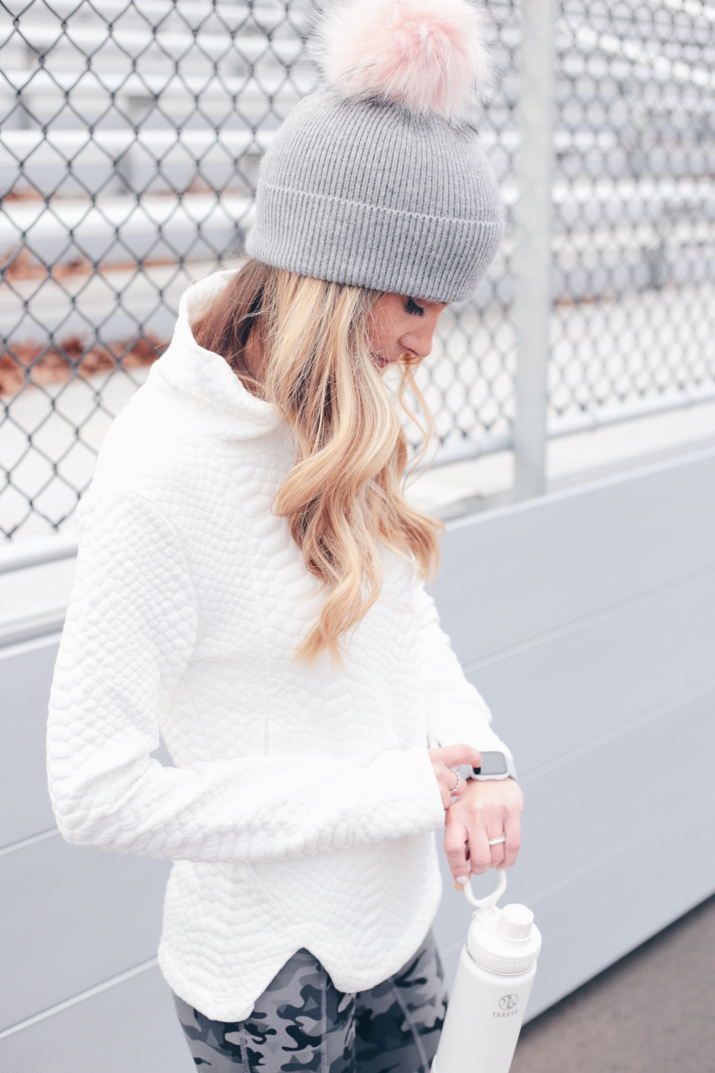 Winter Athleisure Outfits