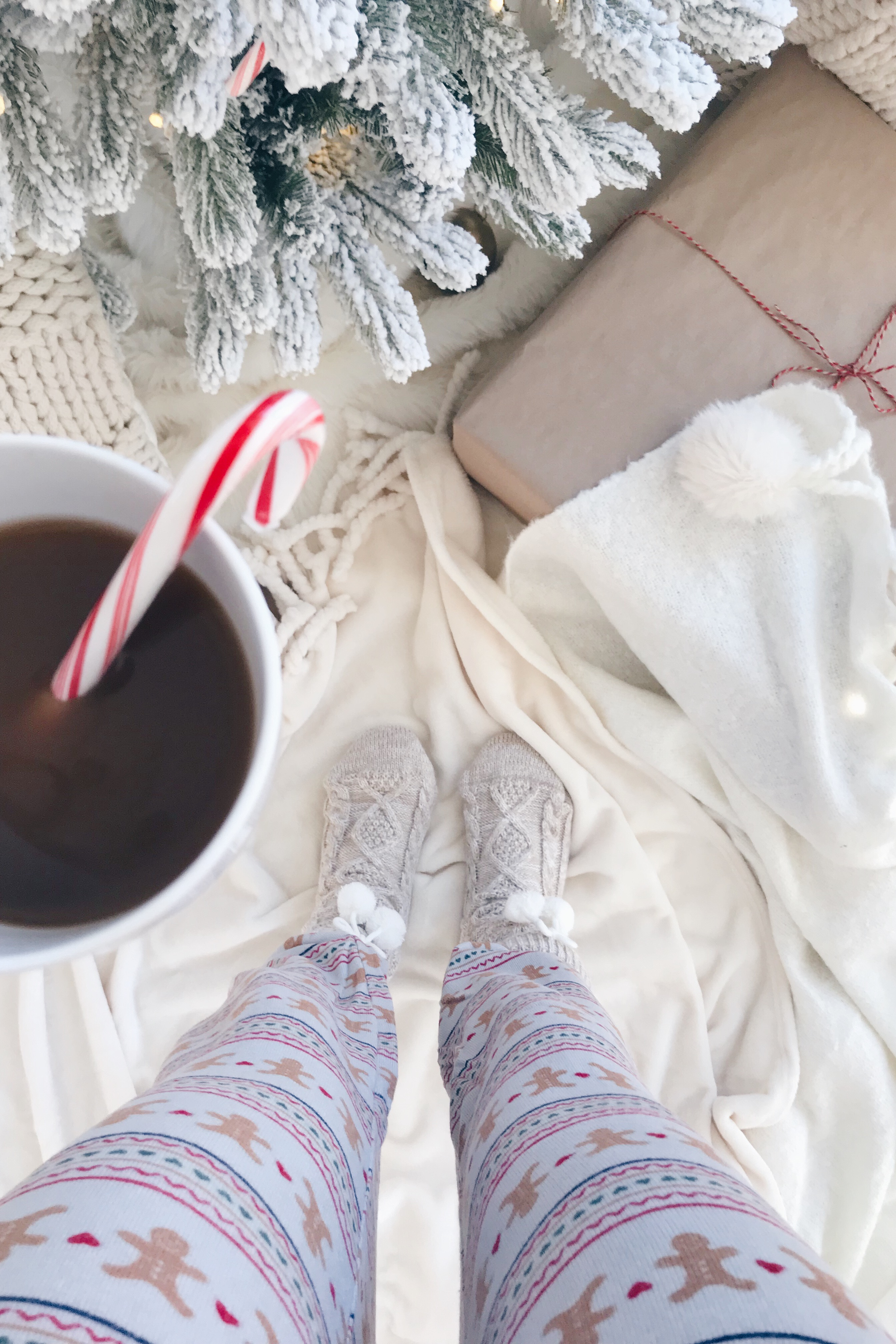  cozy gifts for women in their 30's on pinteresting plans fashion blog