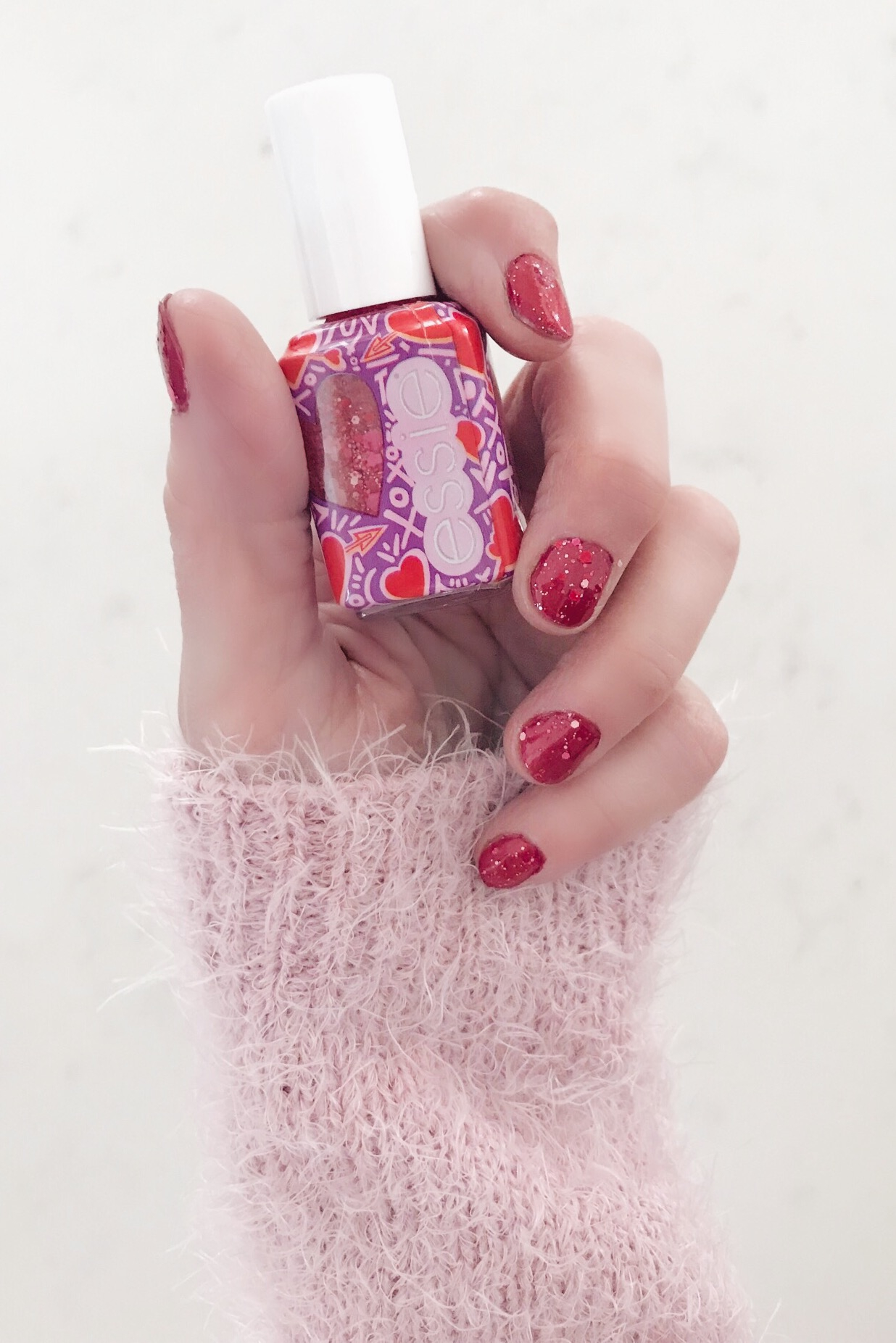 Valentine's Day manicure - red with glitter top coat on Pinteresting Plans blog