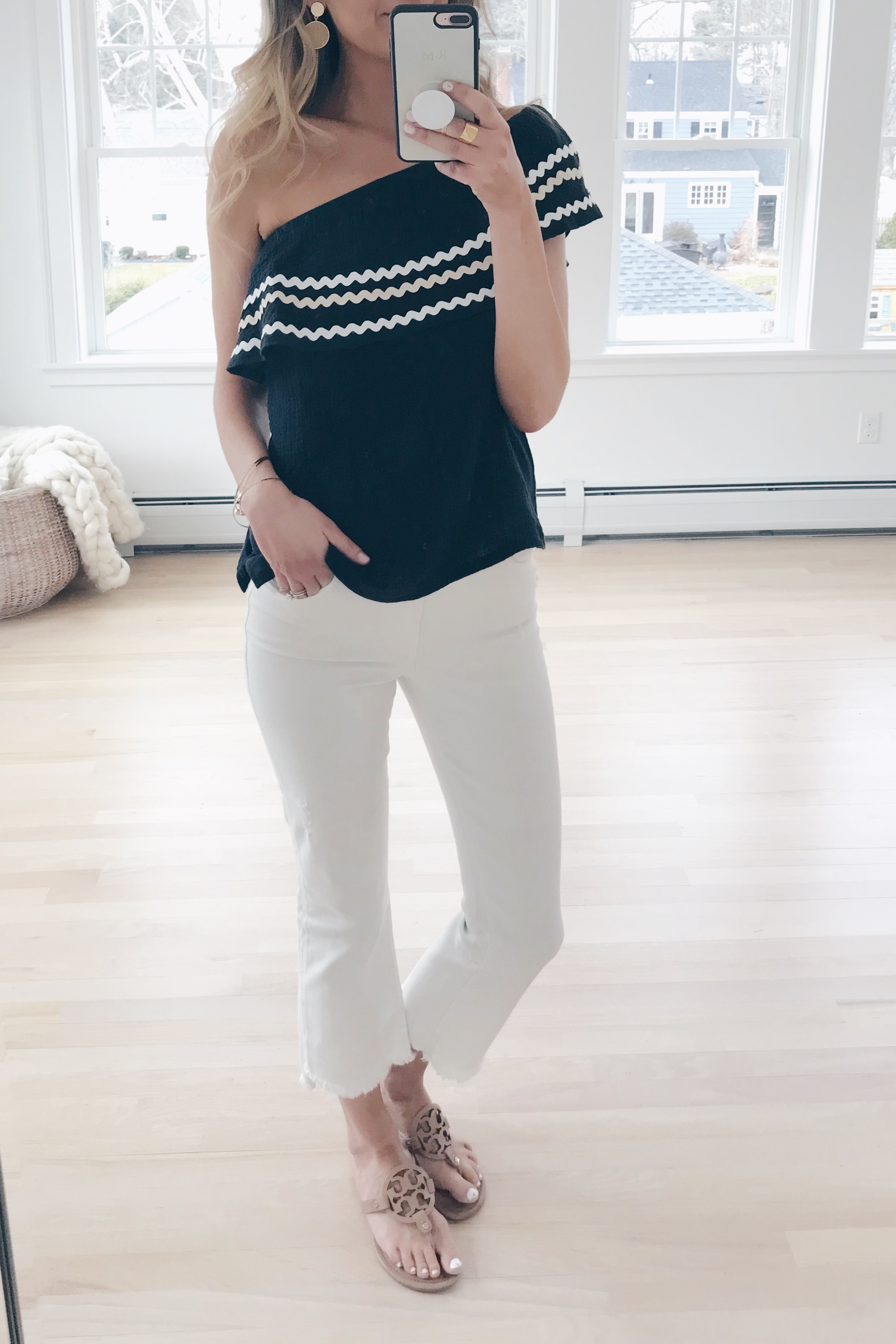  reosrt wear 2019 - black one shoulder gibson top and cropped white jeans on pinteresting plans blog