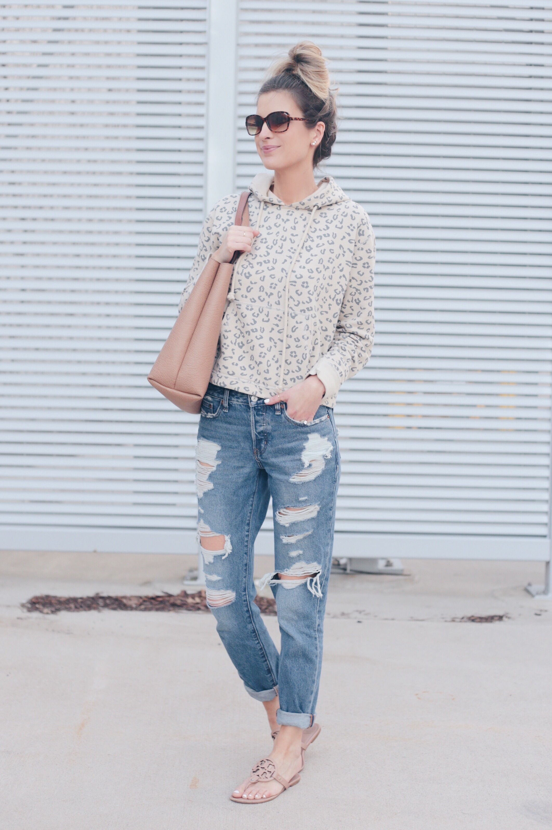  spring transition outfits with denim - boyfriend jeans outfit ideas on pinteresting plans blog