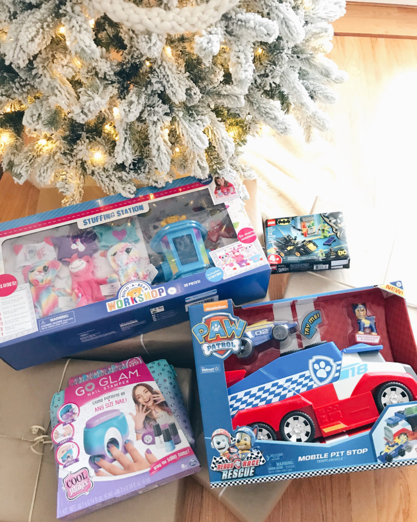 toy donations 2019 - holiday toys - pinteresting plans blog