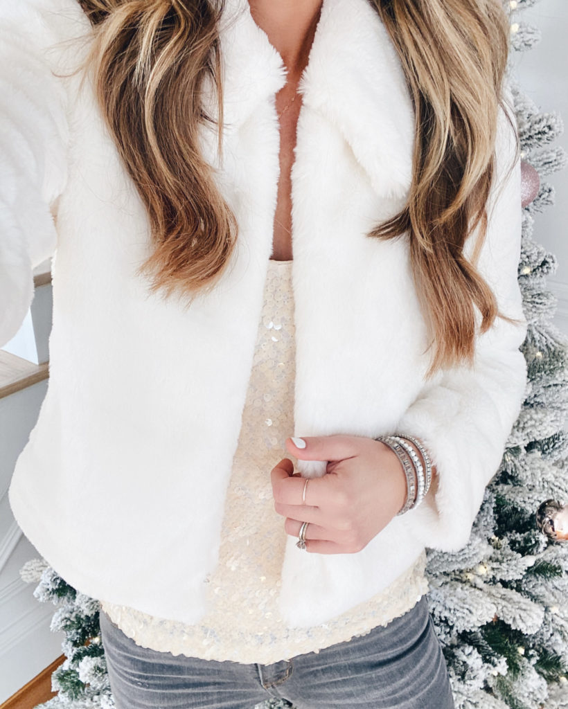 holiday outfit ideas with Victoria Emerson Black Friday sale favorites - pinteresting plans fashion blog