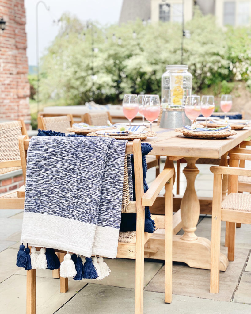 summer entertaining - patio dining ideas - pinteresting plans blog