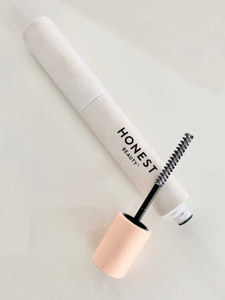 honest beauty mascara and lash primer with clean ingredients