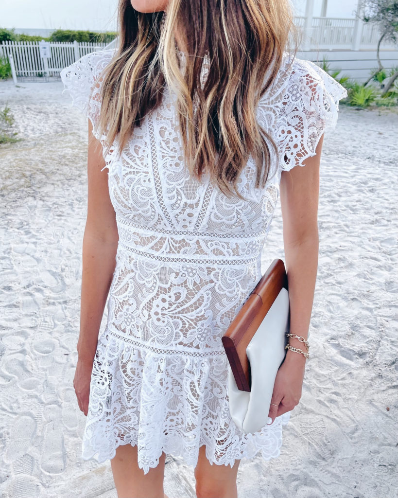 cute white dresses to wear for beach pictures 2021