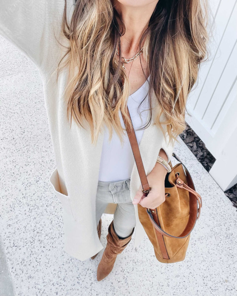 casual fall cream duster cardigan outfit