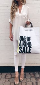august nistagram round-up - pinterestingplans in white denim leggings and long white tunic top