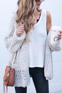 SAVE FOR LATER!! how to style leather leggings outfits