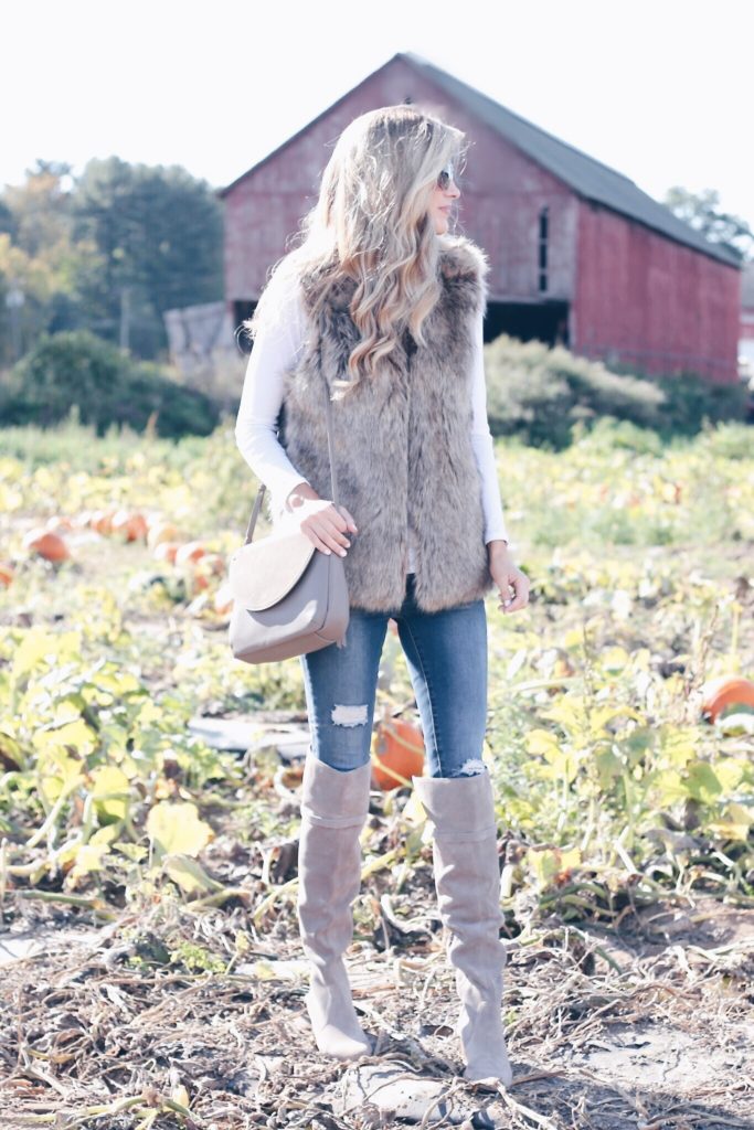 MUST SEE Fall Bucket List for Friends What to do and wear with girlfriends this Fall 