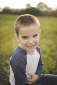 family photo shoot fashion - how to coordinate outfits for a family photo