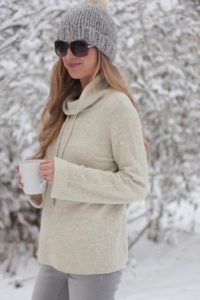 winter outfits 2017 - cowl neck sweater and gray knit beanie on pinterestingplans