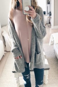 AFFORDABLE white tanks and Tess - layered under oversized cardigan for Spring 2018