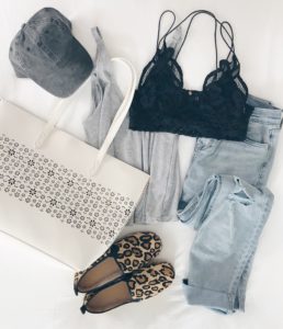 Weekly Wrap-Up-- White Bag/Leopard Shoes
