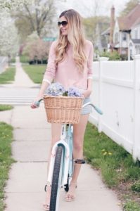 Mother's Day makeover and eyelet hem sweatshirt on pinteresting plans fashion blog
