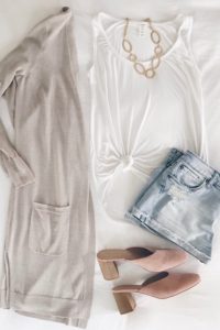 Spring Outfit Round Up - Twist Front Tshirt/Long Cardigan