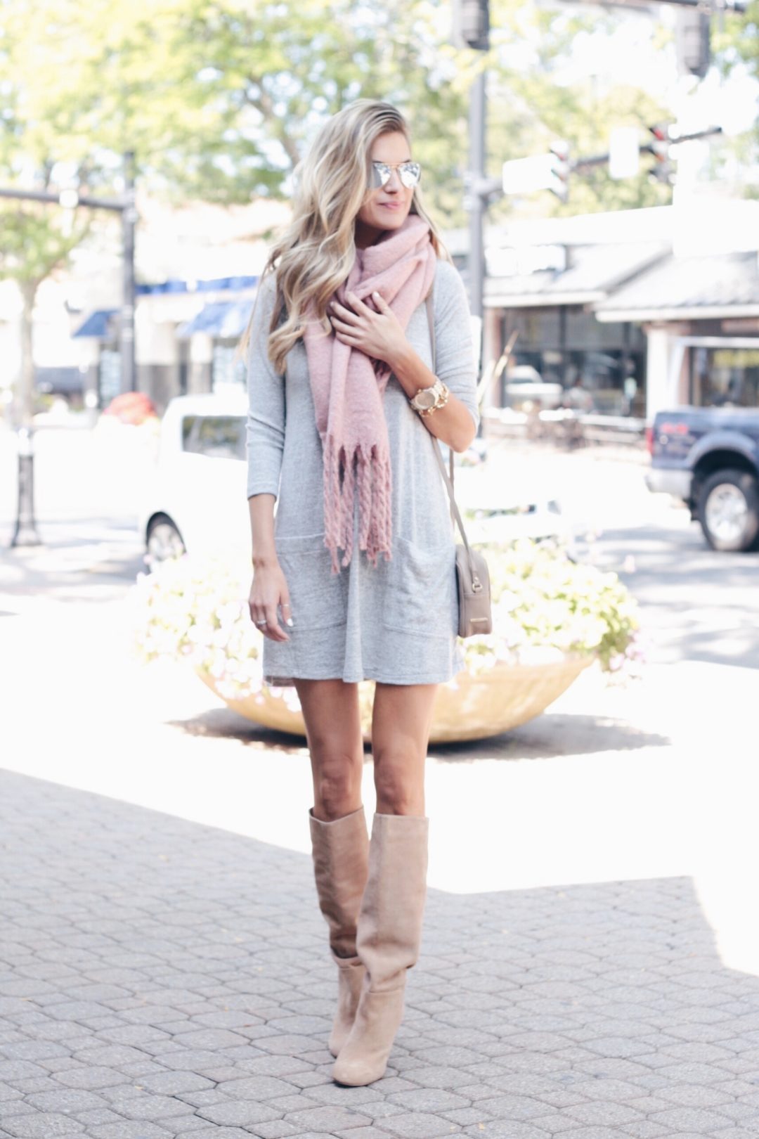 How to Wear Pinks for Fall | Pink Scarf and Gray Fleece shift dress