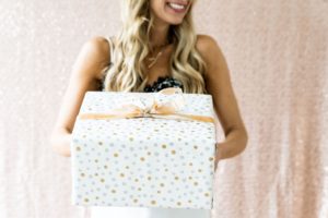 5 day countdown - gibson glam holiday blogger collaboration