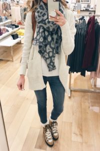 veteran's day weekend sale round up 2018 women's cable knit plaid gray leopard scarf