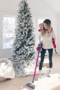 splurge gifts for moms - dyson cordless vaccum on pinteresting plans blog
