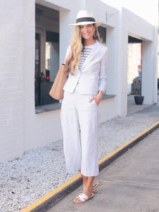 spring travel outfits 2019 - striped blazer and coulottes on pinteresting plans fashion blogger