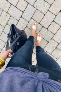 affordable women's jeans and rose gold sandals on pinterestingplans fashion blog