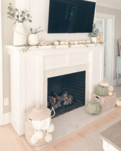 neutral fall mantle decor - Pinteresting plans blog