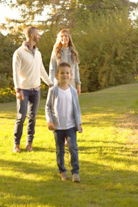 what to wear for fall family pictures outside