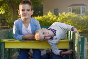 fall picture and outfit ideas for toddlers on pinteresting plans blog