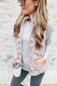 fashion blogger wearing jockey reversible faux fur vest