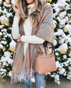 plaid fringe kimono - pinteresting plans blogger Rachel Moore discussing a clothing budget