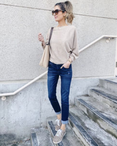 spring trends 2020 - statement hair accessories - headbands hair wraps scrunchies on pinteresting plans fashion blog