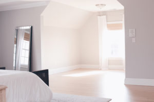 what to do in a sitting area in the a large bedroom - modern master bedroom