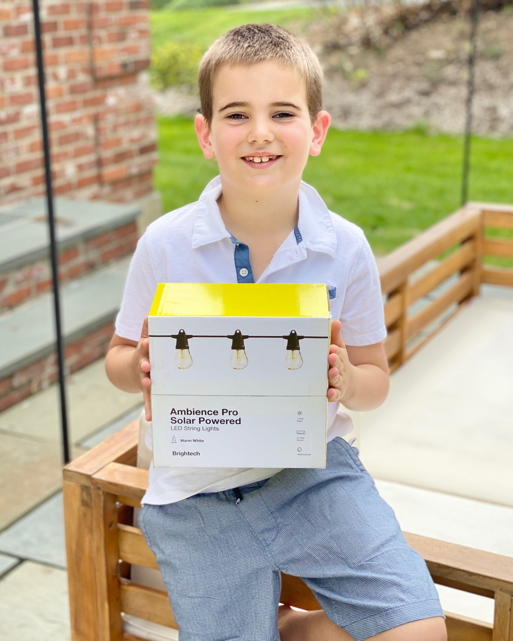 DIY PATIO LIGHTS AND ARTIFICIAL FLOWER PLANTERS Pinteresting Plans